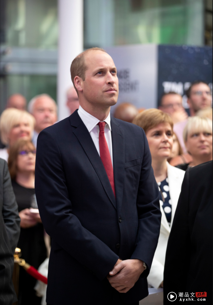 生活｜英国皇室成员身高揭秘，哈利王子186cm不算高，威廉王子身高才惊人！ 更多热点 图6张